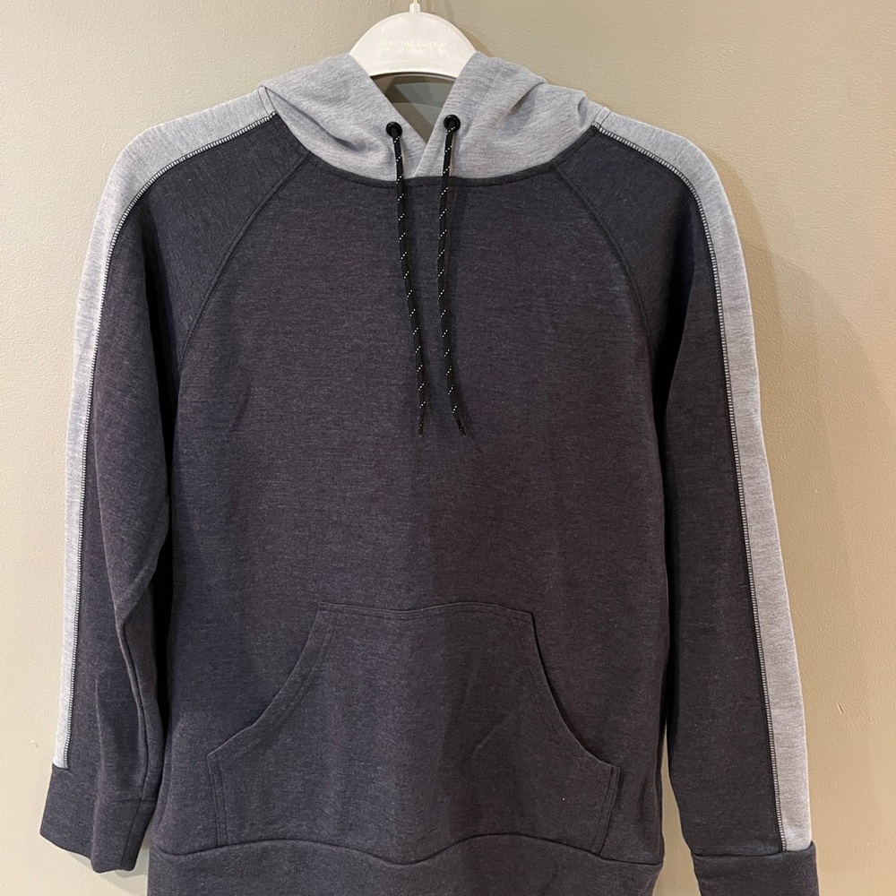Men’s Victus Sports Hoodie Blockade Sweatshirt  Size Mens Small NWOT